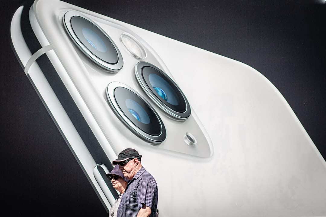 Photo digital innovation speaker