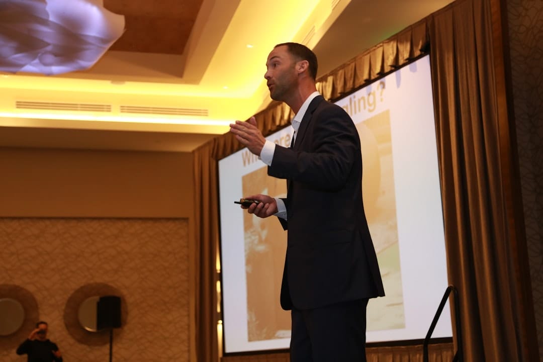 Photo keynote speaker leadership