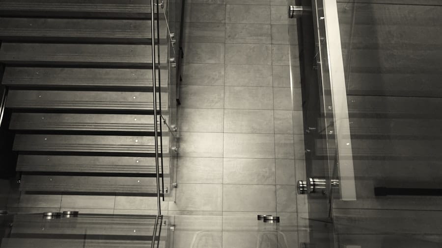 Photo interposition psychology